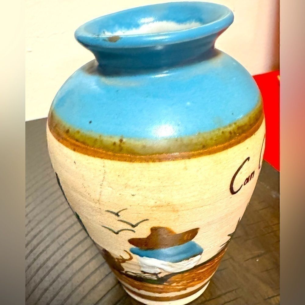 Mexican Pottery Cancun Souvenir Vase - 6" - Picture 8 of 10